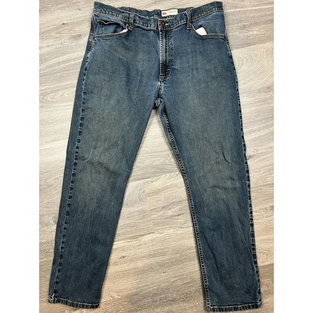 Wrangler Jeans Mens 38x30 Blue Straight Leg Athletic Fit Stretch Denim